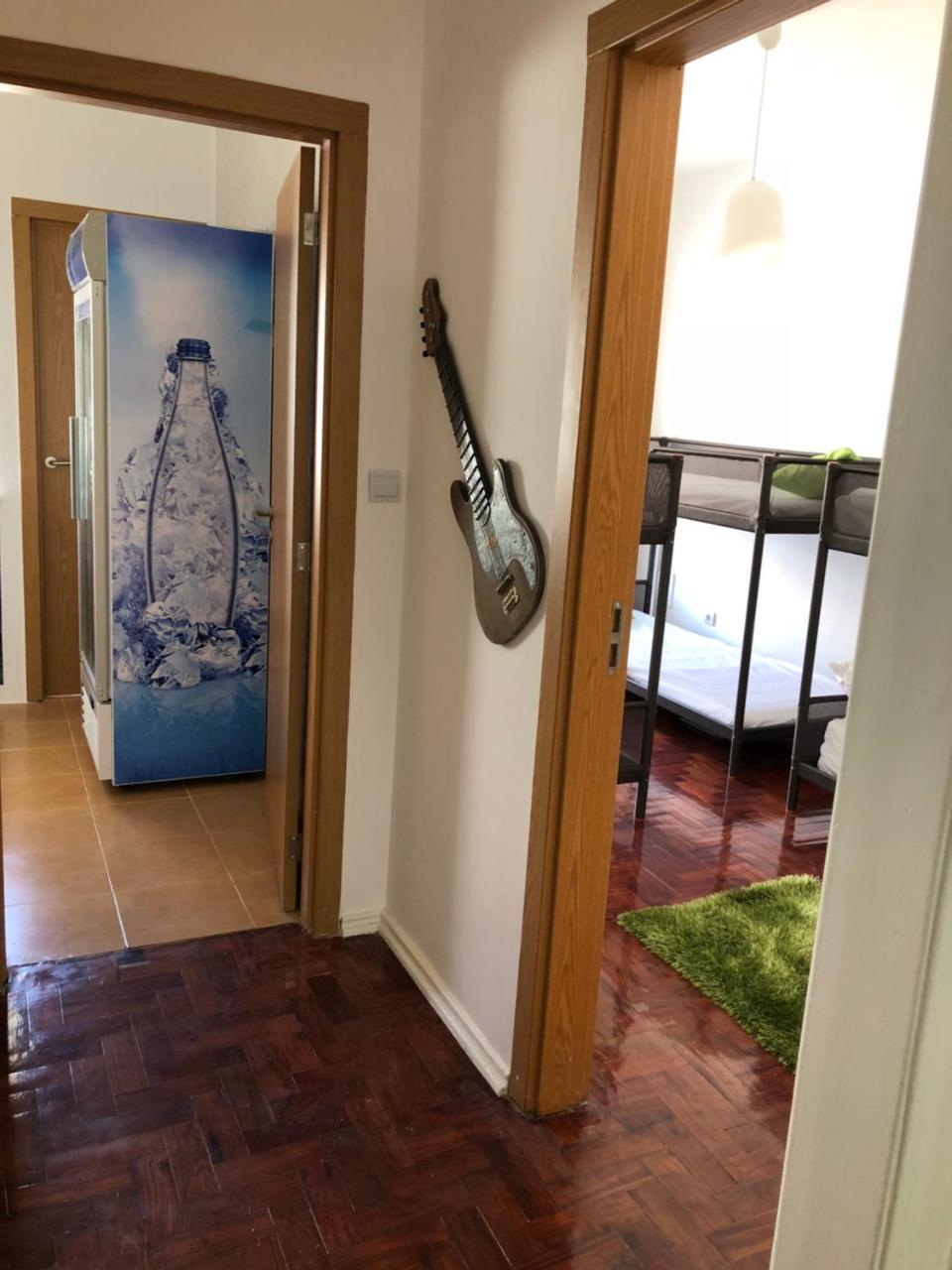 7 Rivers Hostel Лиссабон Экстерьер фото