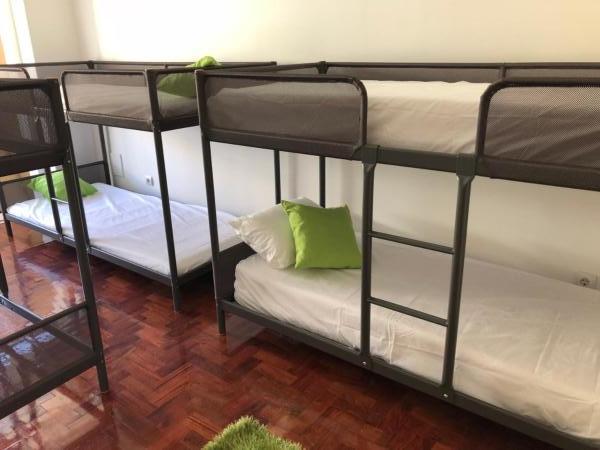 7 Rivers Hostel Лиссабон Экстерьер фото