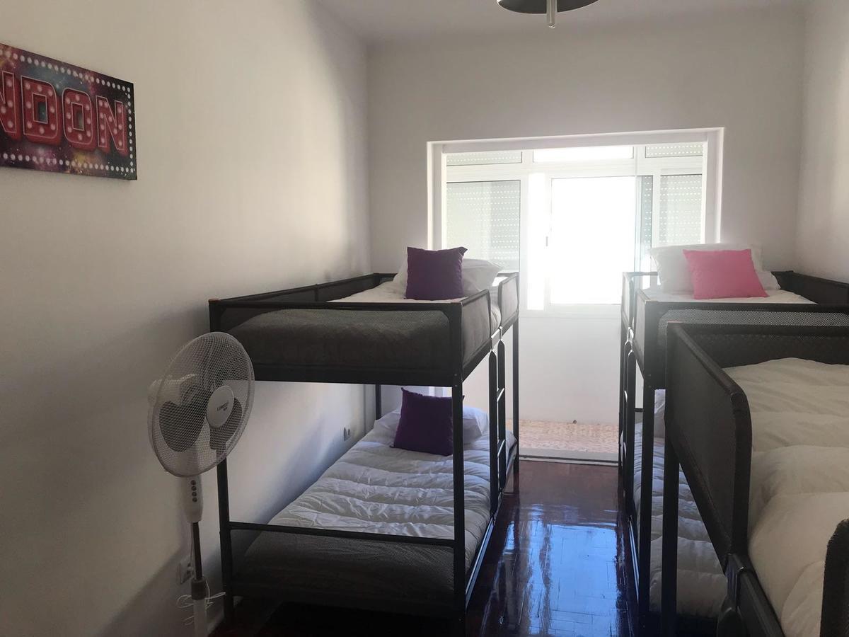 7 Rivers Hostel Лиссабон Экстерьер фото