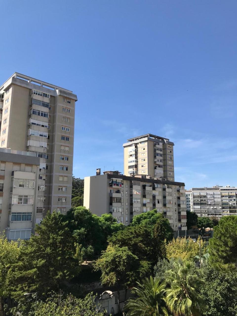 7 Rivers Hostel Лиссабон Экстерьер фото